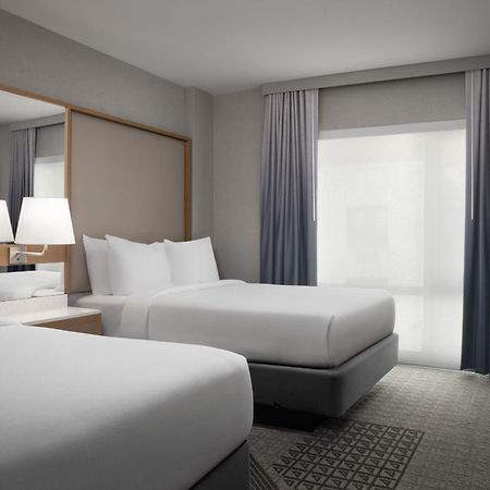 Springhill Suites By Marriott New York Manhattan Times Square Esterno foto
