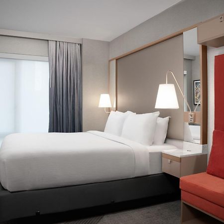 Springhill Suites By Marriott New York Manhattan Times Square Esterno foto