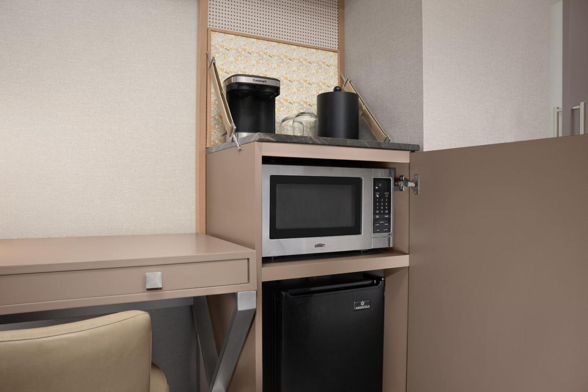Springhill Suites By Marriott New York Manhattan Times Square Esterno foto